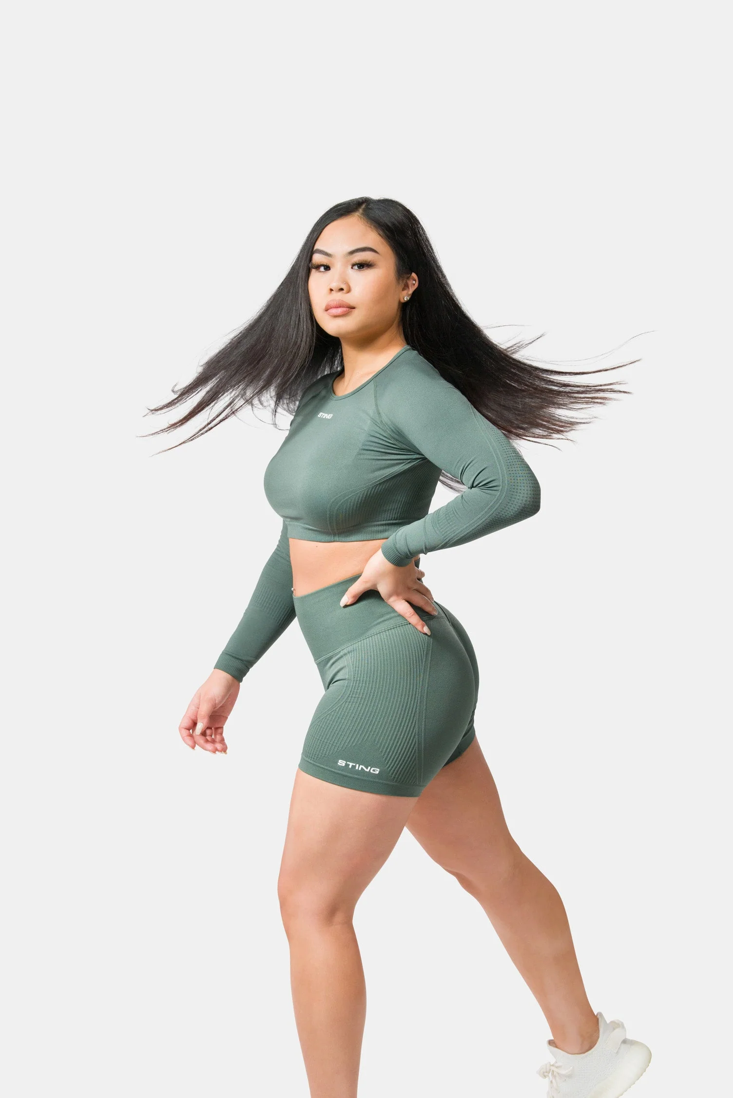 Allure Seamless Bike Shorts - Image 6
