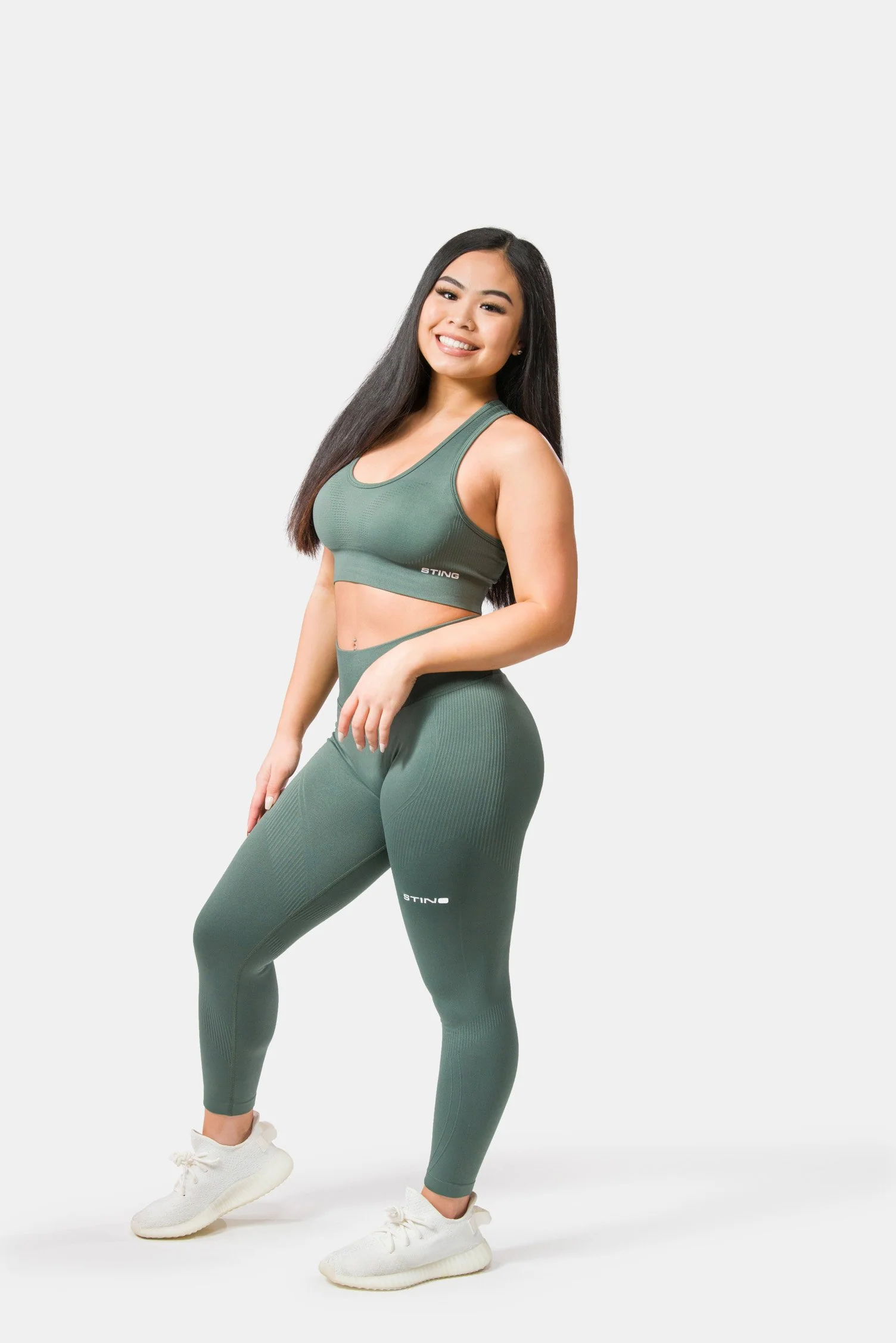 Allure Seamless Sports Bra - Image 5