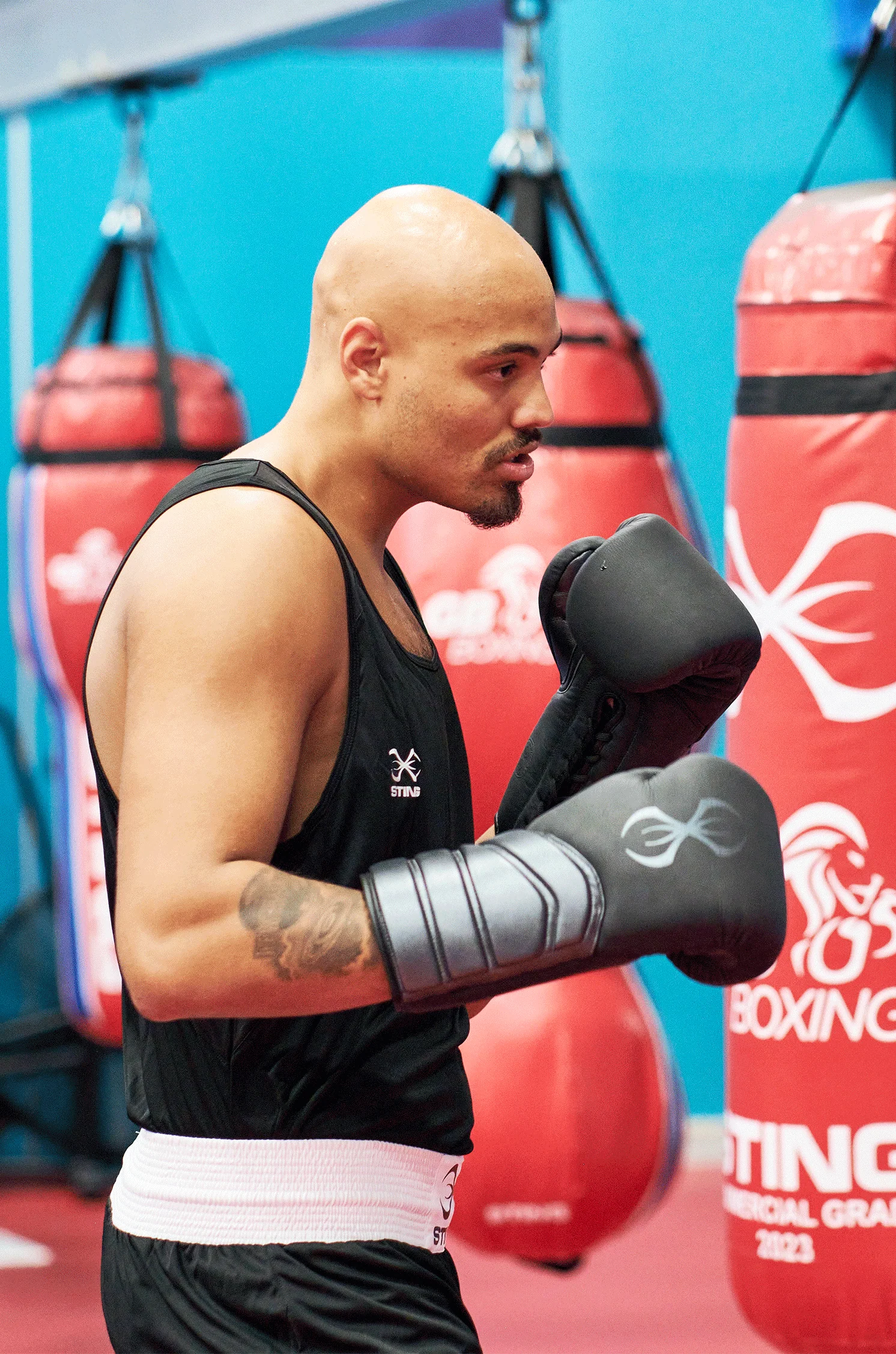 Viper X Lace Up Sparring Gloves - Image 7